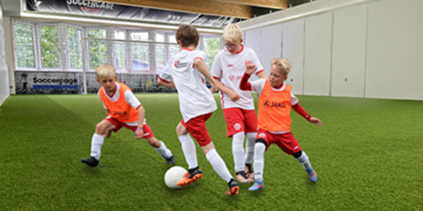 Cover Fördertraining II im "Soccercage" Mainz Für Kinder im Alter von 8-9 Jahren - MONTAG –