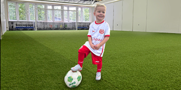 Cover 05ER Ballschule im "Soccercage" Mainz Für Kinder im Alter von 5 Jahren - FREITAG -